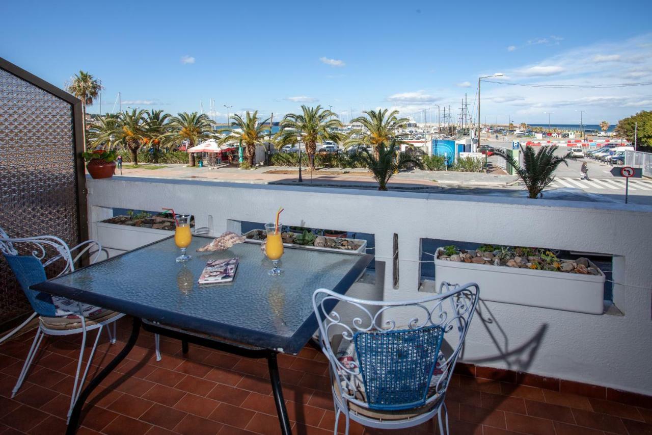 Seaside Memories Of Rethymno Apartment Exterior photo